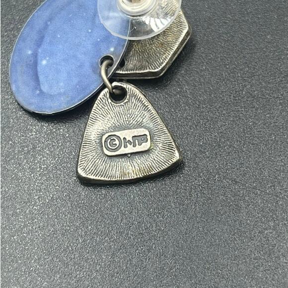 NP Newpro Vintage Mixed Metals Silver Pewter and Blue Enamel Dangle Earrings - Picture 6 of 15